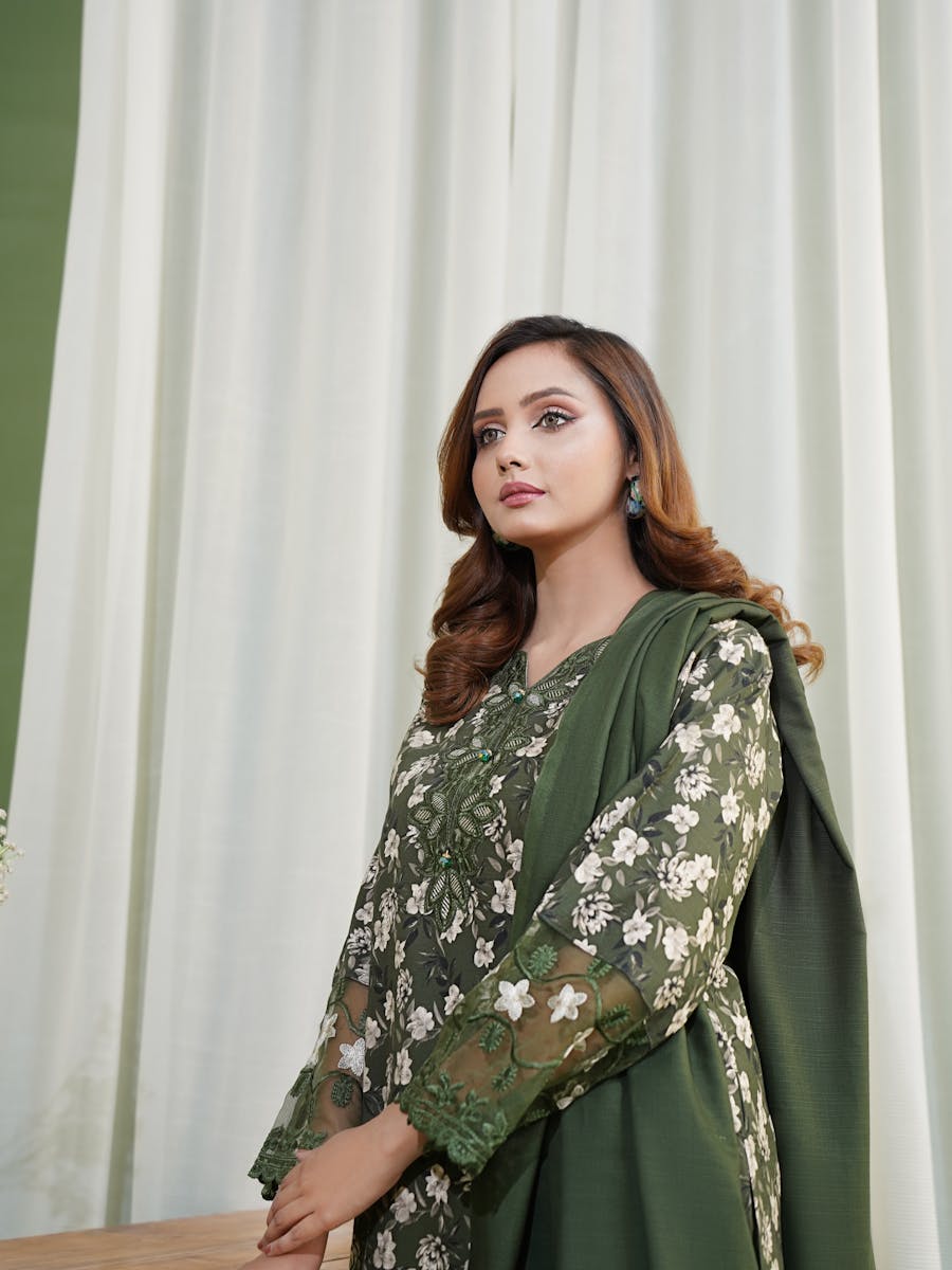 Teal Jamawar outfit